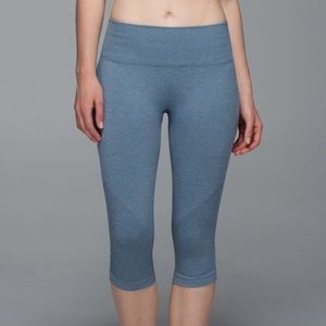 Lululemon Crop Ruched Leggings!